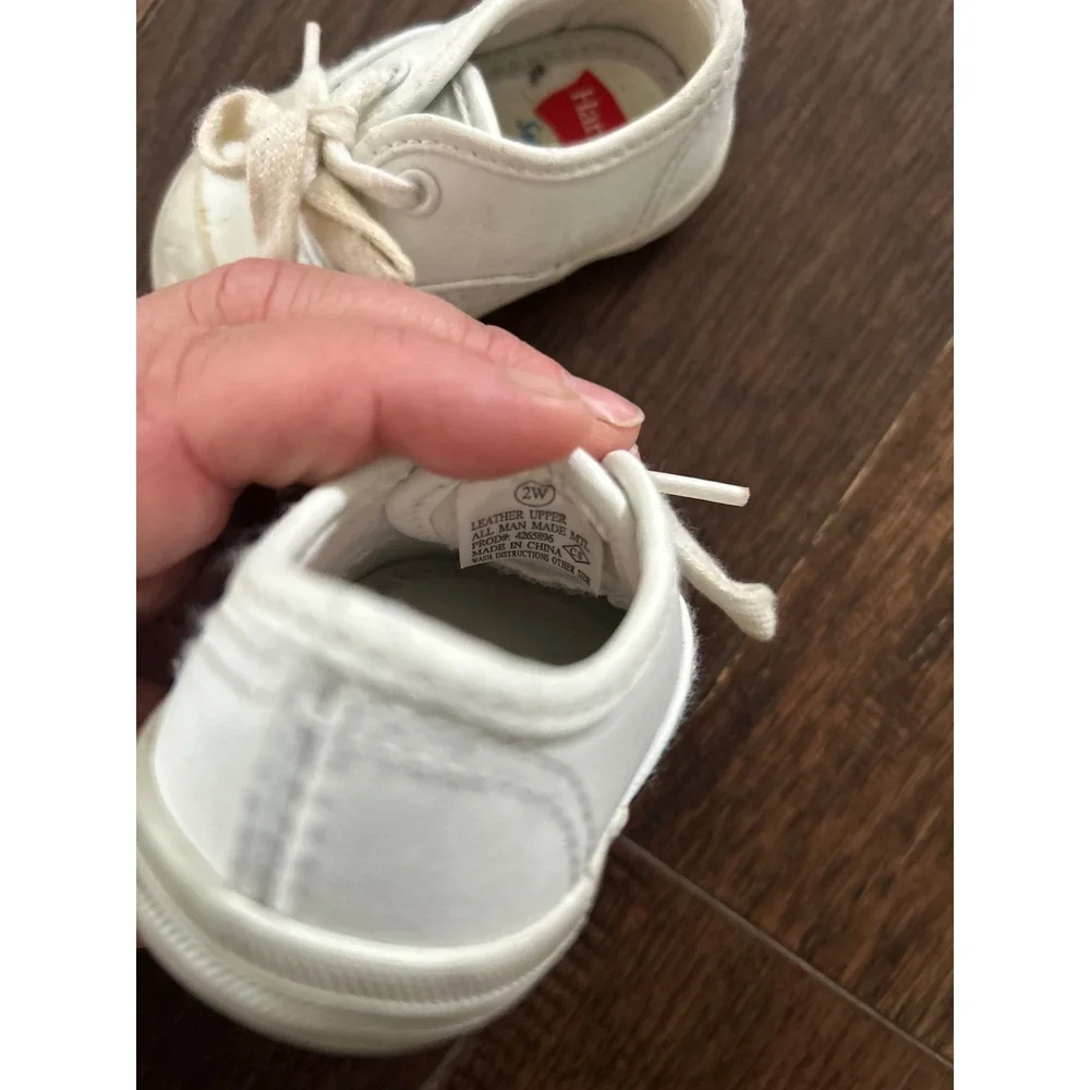 Vtg Hanes Soft Fit Baby Sneakers White Leather Lace Infant Shoes Size 2W 4265896